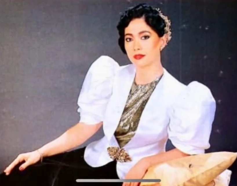 Awet muda dan bugar di usia 74 tahun, nostalgia 11 potret jadul masa muda Widyawati ini bikin pangling