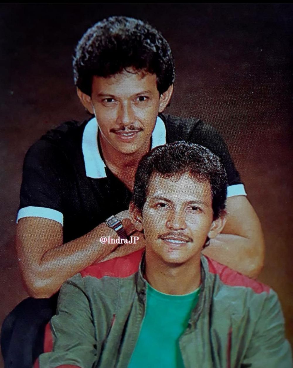 Ingat Eyang Willy di sinetron Candy mirip Roy Marten? Ternyata kakaknya, ini 9 potret nostalgianya