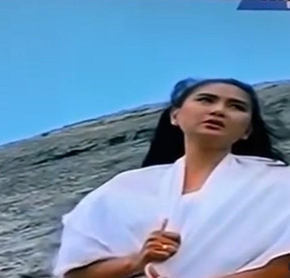 Paras manisnya awet hingga kini usia 70 tahun, ini 11 potret lawas Tante Lulu Tobing di Tersanjung