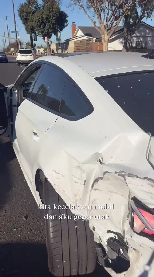 Baru 5 bulan berumah tangga, Aurelie Moeremans ungkap rasa sedih soal cobaan dalam pernikahannya