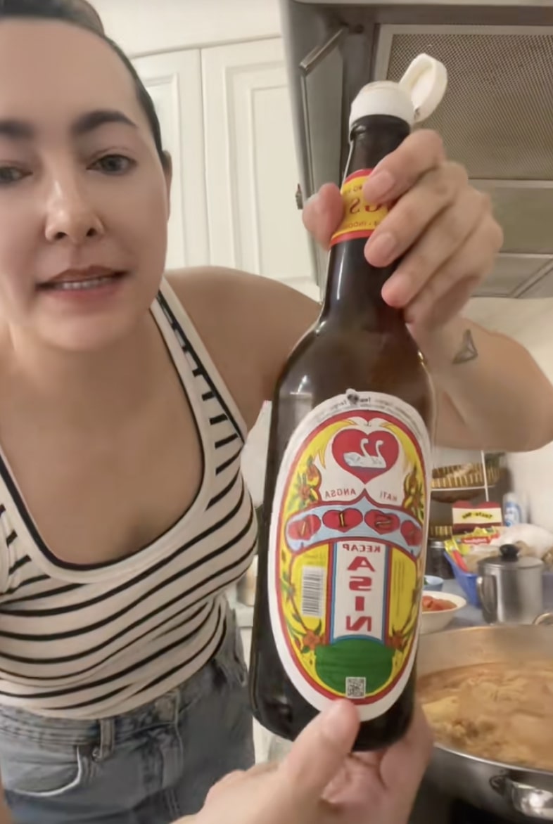 Cara masak ayam woku a la Dewi Rezer, masak sekali, nasi pun ludes gara-gara tambahan bahan spesial