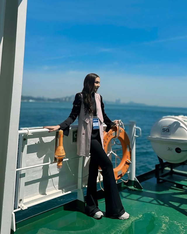 Jebolan Puteri Indonesia 2024 ini pacar Izzat Assegaf putra Najwa Shihab, ini 9 potret Ghina Raihanah