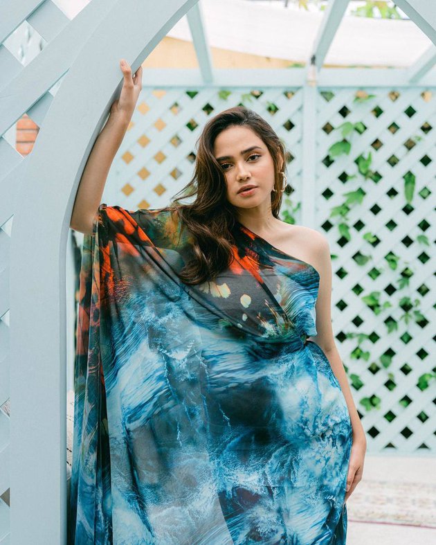 Bintang iklan imut baju kuning ini kini jadi aktris top, begini 11 transformasinya