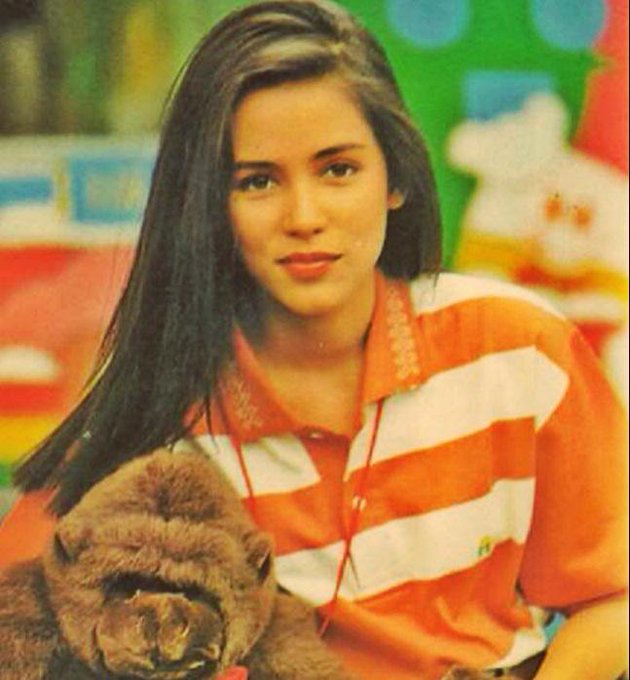 Menawan di usia 55 tahun tak lagi jadi artis, 11 potret terbaru adik Onky Alexander di Catatan Si Boy