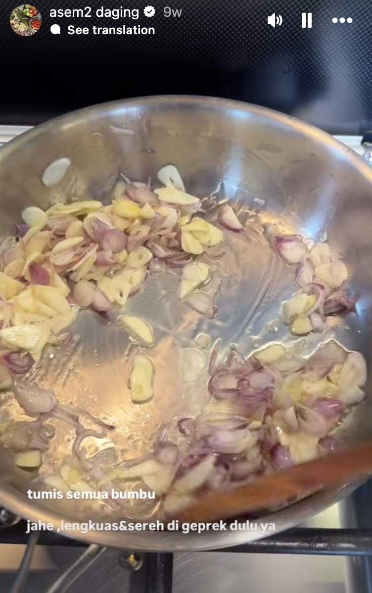 Cara masak asem-asem daging ala Steffi Zamora, gampang banget, tak ada alasan tak bisa masak