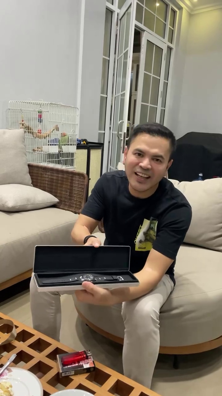 Haldy Sabri ulang tahun, intip 9 momen unboxing kado dari Irish Bella dan anak-anak