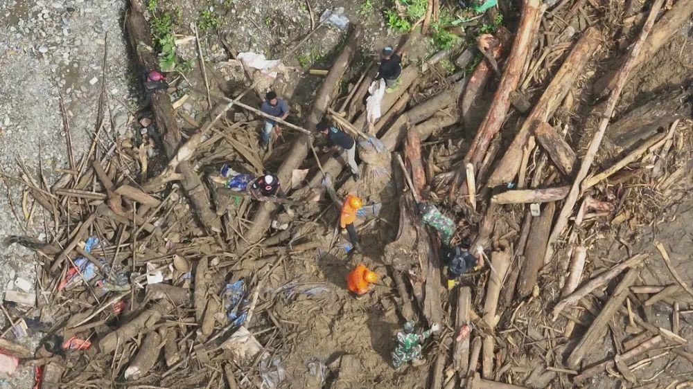 5 Fakta banjir dan longsor di Pegunungan Arfak, cuaca esktrem jadi kendala operasi pencarian korban