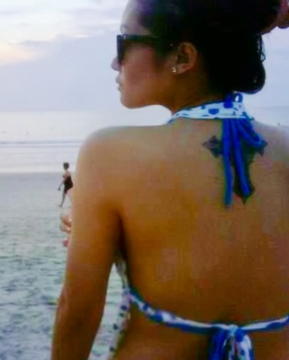 Jatuh cinta body painting sejak gadis, 9 potret Mawar AFI pamer tato di tubuh dari 2004 hingga kini