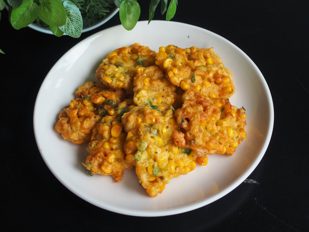 9 Resep bakwan jagung 2025: Variasi lebih banyak, rasa lebih kaya, renyahnya bikin nagih