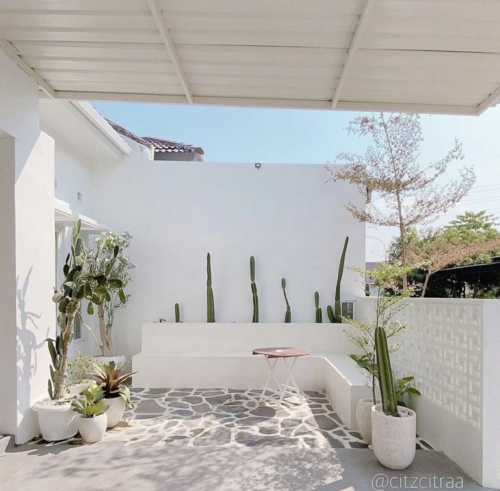 7 Potret desain teras rumah subsidi tipe 36, estetik dan fungsional meski lahan terbatas