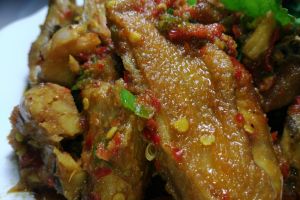 9 Resep ayam rica-rica, pedas gurih khas Manado yang bikin nagih