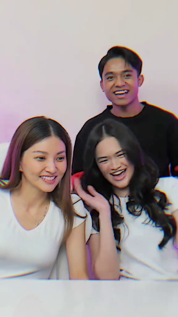 Akhirnya go public bareng kekasih, ini 9 potret kedekatan Betrand Peto dan Aqila Zhavira