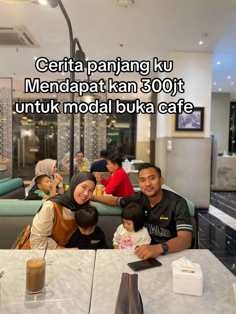 Viral kisah pasutri cari modal Rp300 juta buat buka cafe sampai gadai SK, bukannya sukses malah ngenes