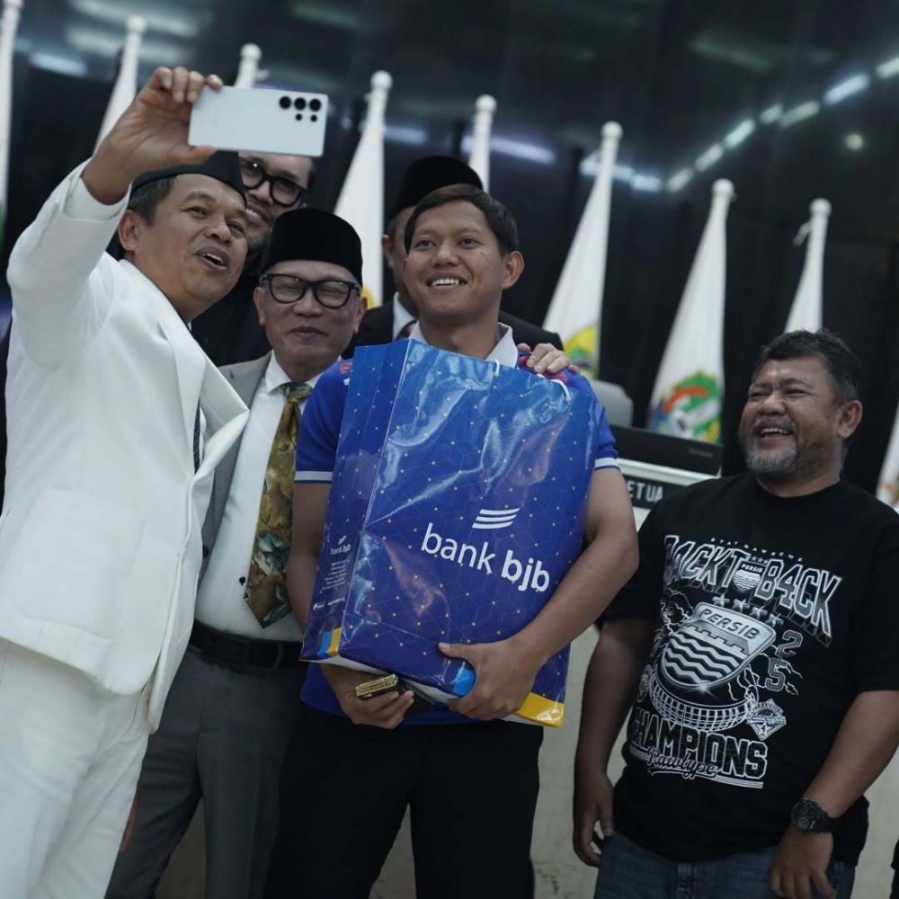 Ramai usai bonus fantastis Rp 1 miliar, ini 7 fakta di balik viralnya nama Adam Alis dan Dedi Mulyadi