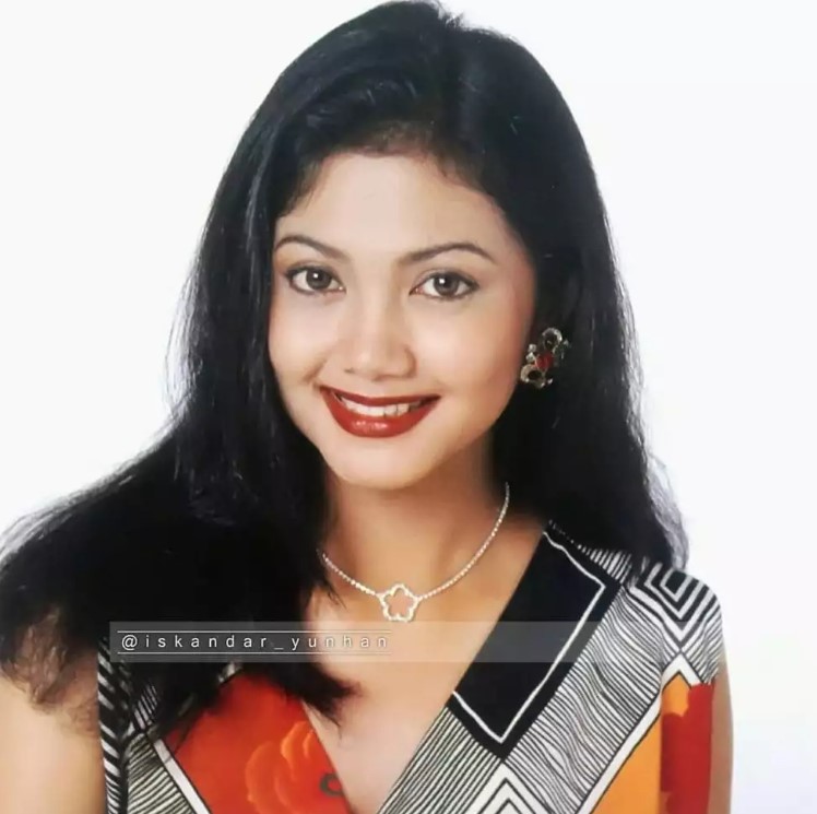 Awet muda di usia 51 tahun tapi dulu pernah dianggap kurang cantik, ini 11 potret lawas Bella Saphira