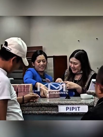 Apresiasi kemenangan Persib, 9 momen Dedi Mulyadi siapkan hadiah uang Rp 1 Miliar dari dana pribadi