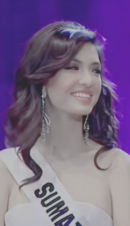 10 Potret pesona raline shah di puteri indonesia 2008, penampilan lawasnya curi perhatian