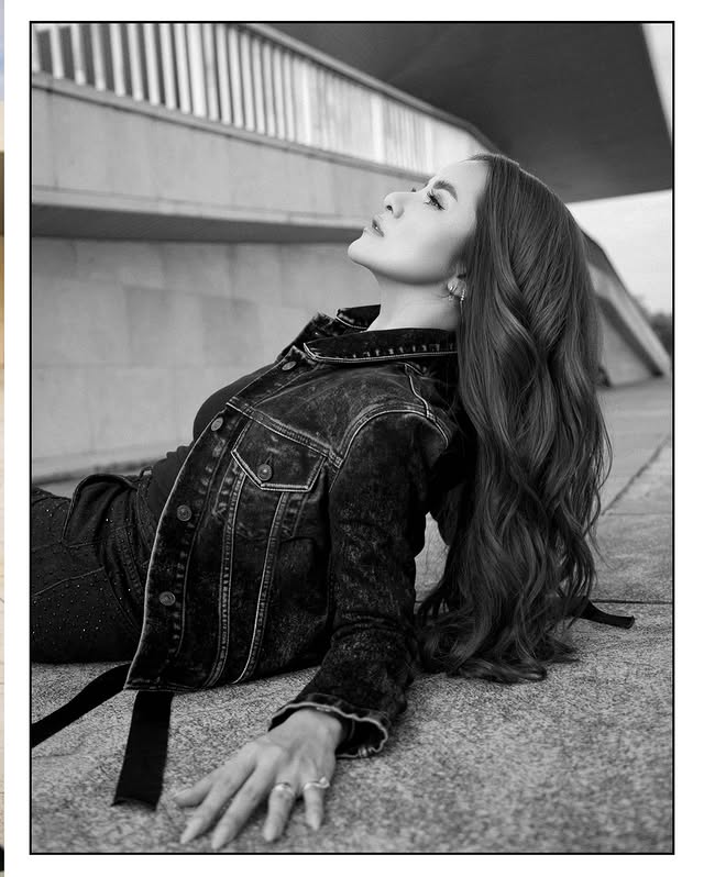 9 Pemotretan terbaru Olla Ramlan usai lepas hijab, percaya diri tunjukkan rambut panjang