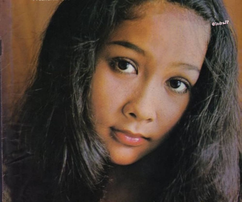 Jadi ikon perfilman era 80an, ini 11 potret masa muda Jenny Rachman yang dulu perankan RA Kartini