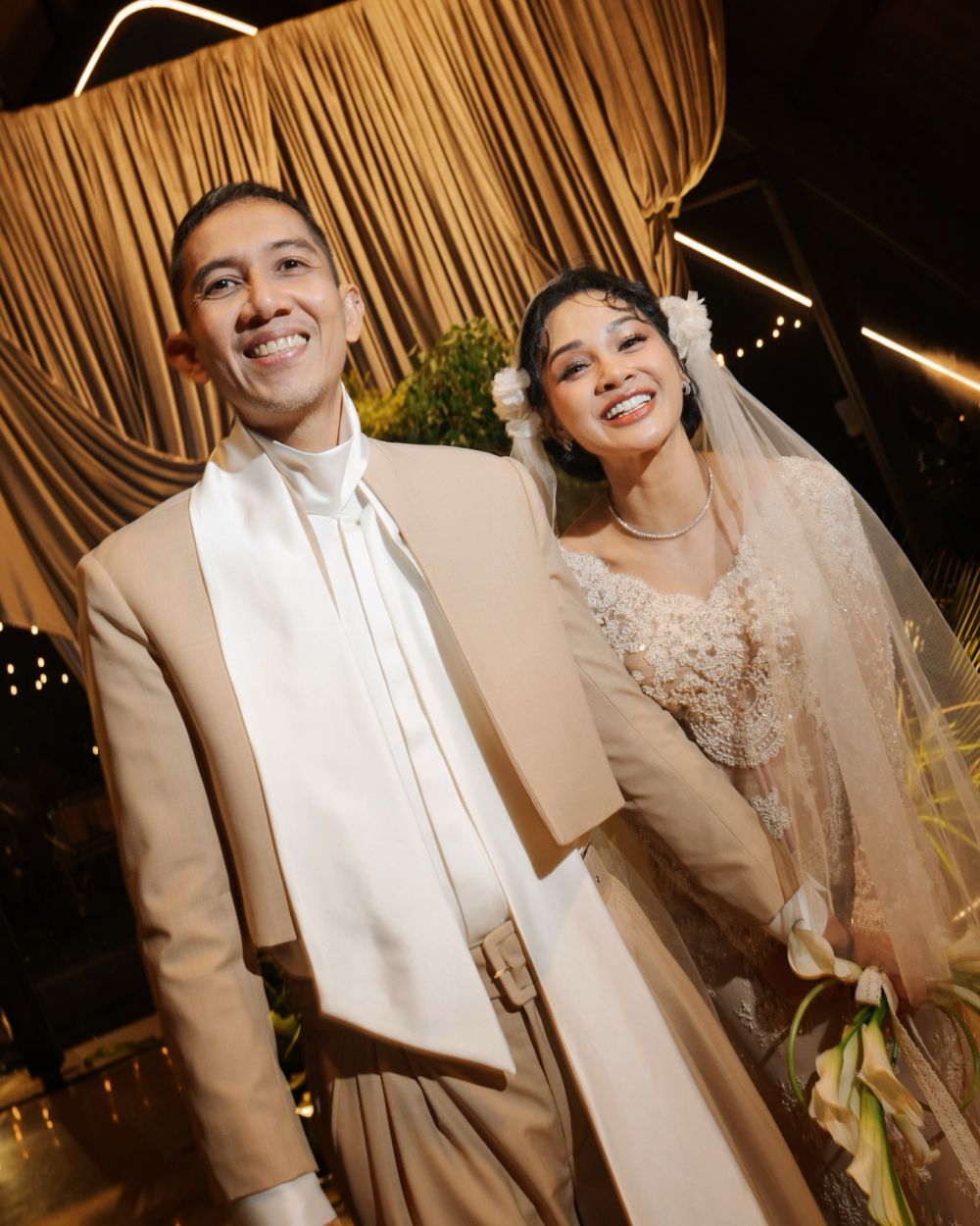 11 Potret Andien Aisyah rayakan hari jadi pernikahan ke-10, penampilannya vintage penuh gaya