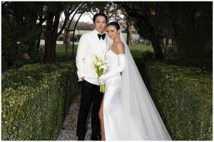 Akhirnya unggah foto menikah, 10 potret Amanda Rawless dipersunting Adriel Susanteo ini romantis abis