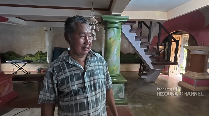 Rumah batu di pelosok kampung ini ditawar Rp3 miliar tapi ditolak, 11 potretnya dalamnya bikin melongo