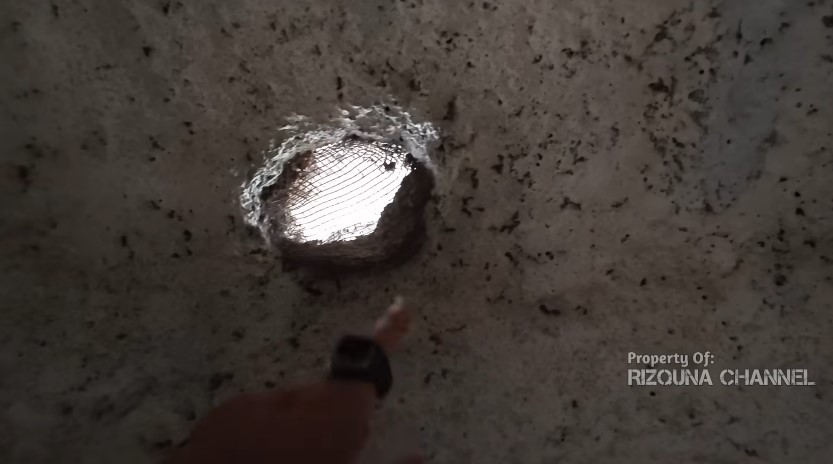 Rumah batu di pelosok kampung ini ditawar Rp3 miliar tapi ditolak, 11 potretnya dalamnya bikin melongo