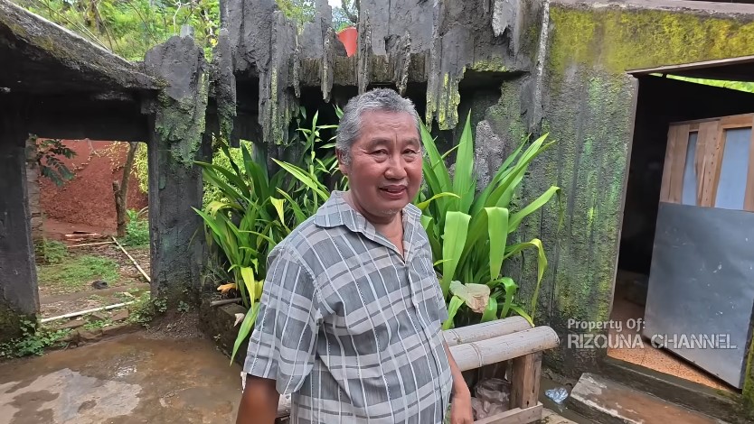 Rumah batu di pelosok kampung ini ditawar Rp3 miliar tapi ditolak, 11 potretnya dalamnya bikin melongo