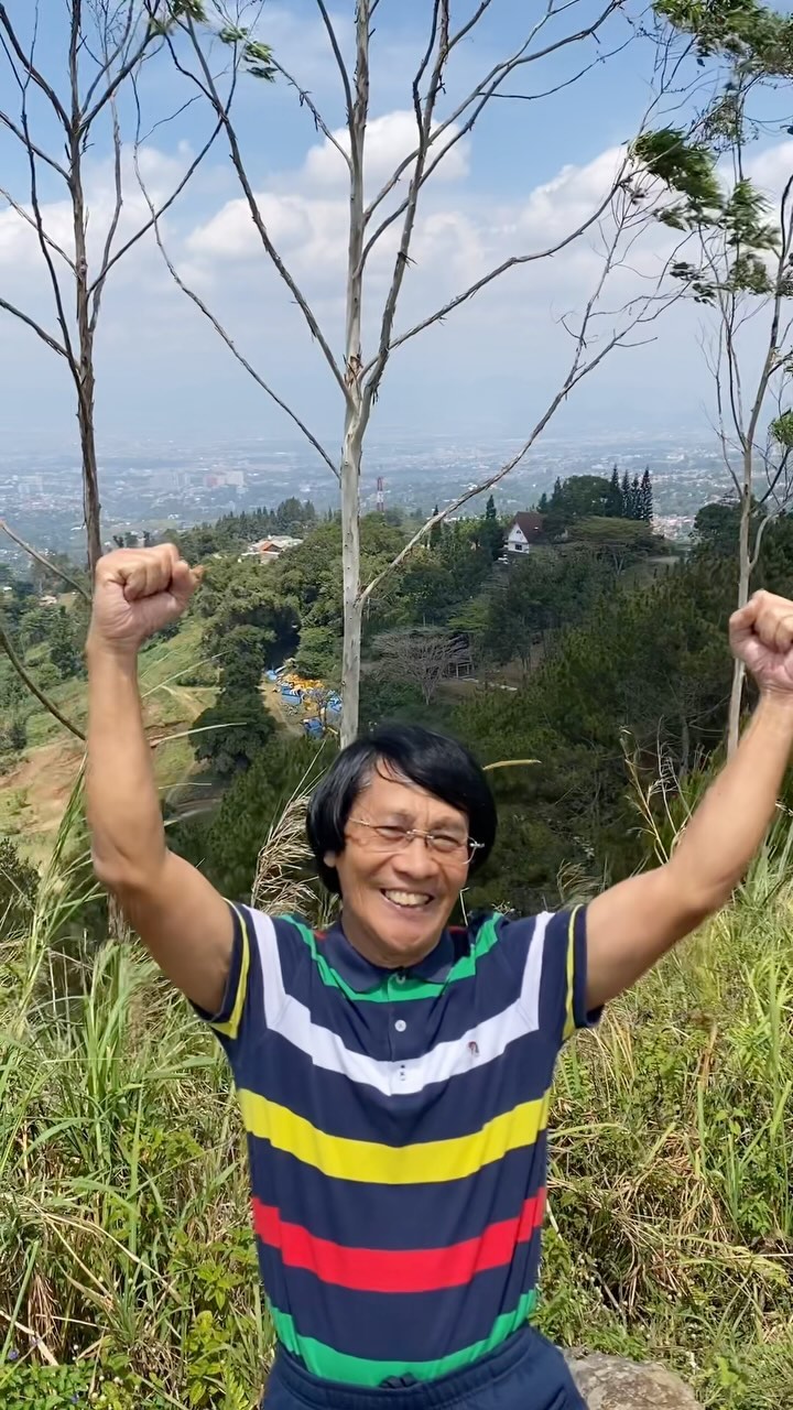 Psikolog hits ini ternyata teman Megawati Soekarnoputri, plontos saat kuliah, ini 9 potret terbarunya