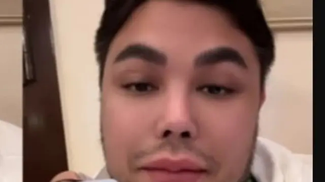 Visa haji furoda 2025 ditiadakan, Ivan Gunawan pamer bisa punya kartu Nusuk di Makkah