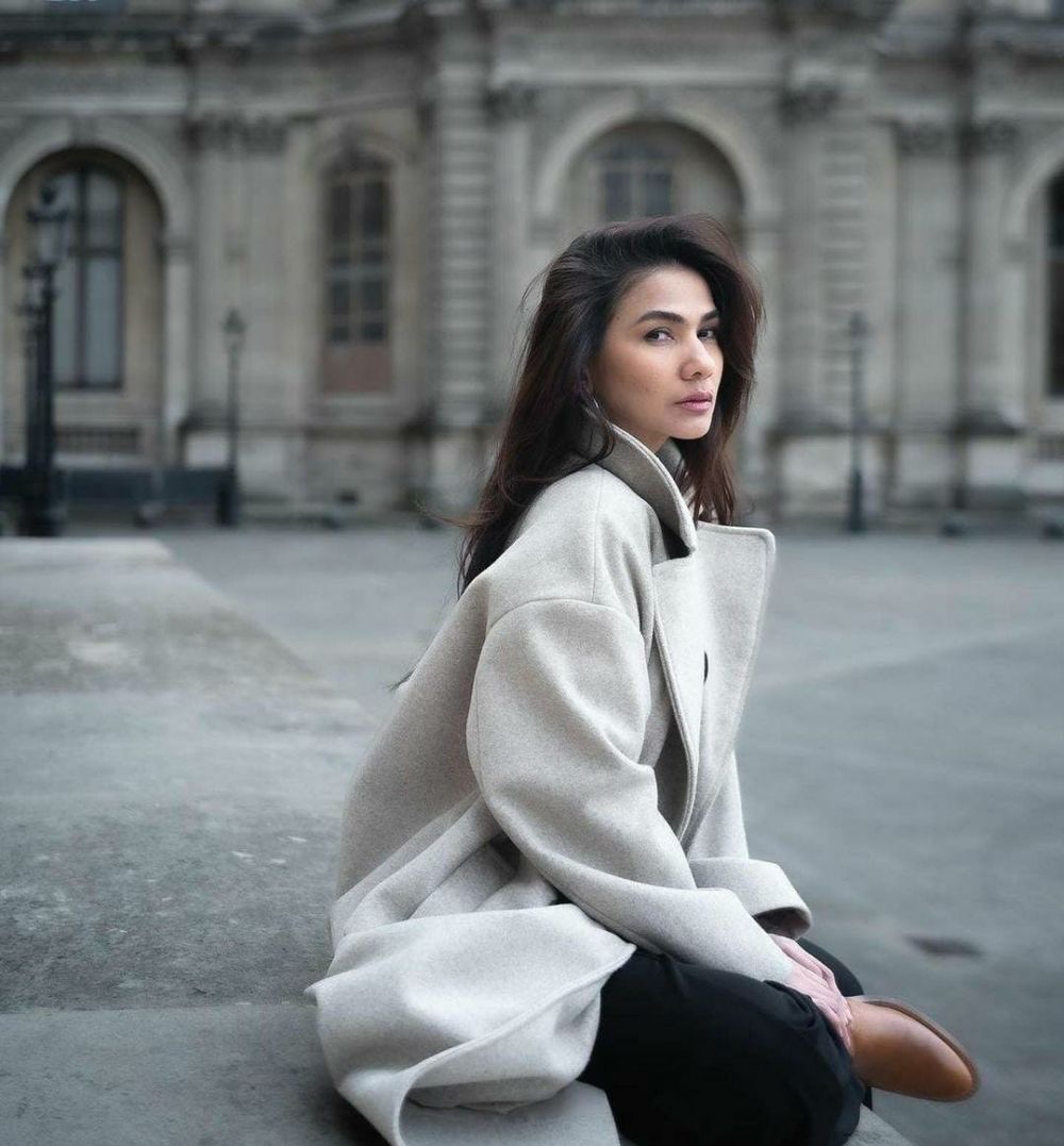 Pemeran antagonis di Doaku Harapanku ini kini jadi aktivis bergaya modis, ini 11 potret terbarunya