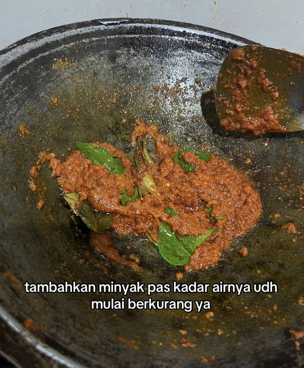 Cara bikin pisang mustofa yang garing dan tak menghitam, nggak kalah lezat dibanding kentang mustofa