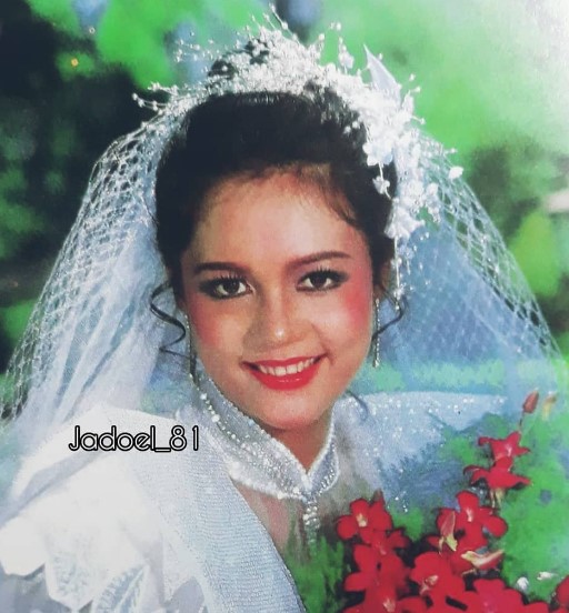 Dulu jadi primadona era 80-an, ini 11 potret lawas heni kekasih Dono di Warkop DKI itu bisa diatur