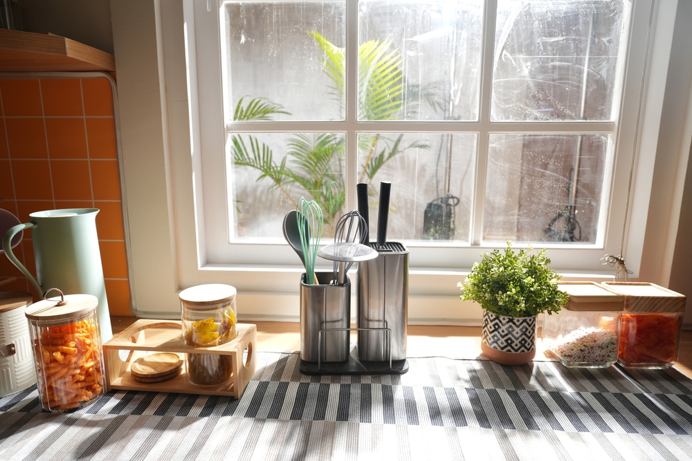 7 Cara renovasi dapur tanpa bongkar total, auto bikin dapur fresh dan nggak over budget