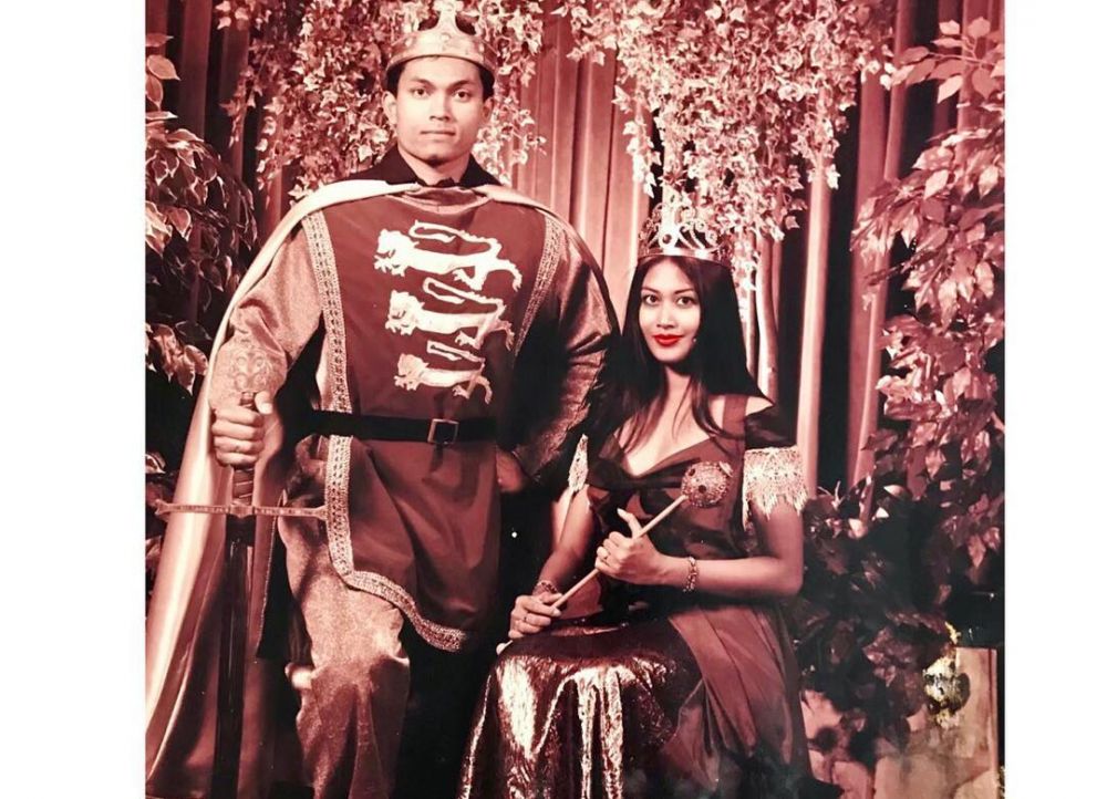 7 Potret jadul Diah Permatasari dan suami pengusaha, pesonanya nggak kalah dari pasangan muda