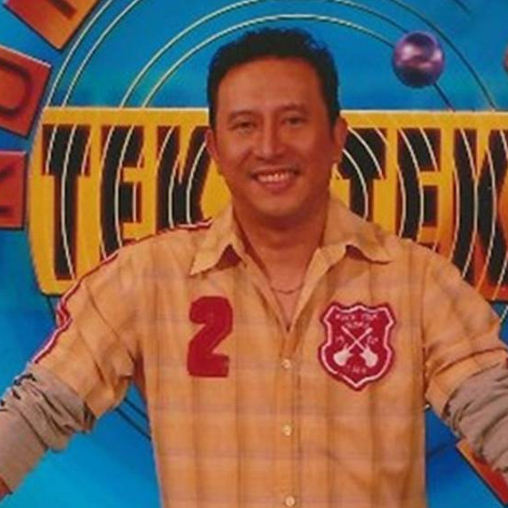 Dulu temani momen soremu dengan acara seru, intip 11 potret dulu dan kini presenter kuis 90-an