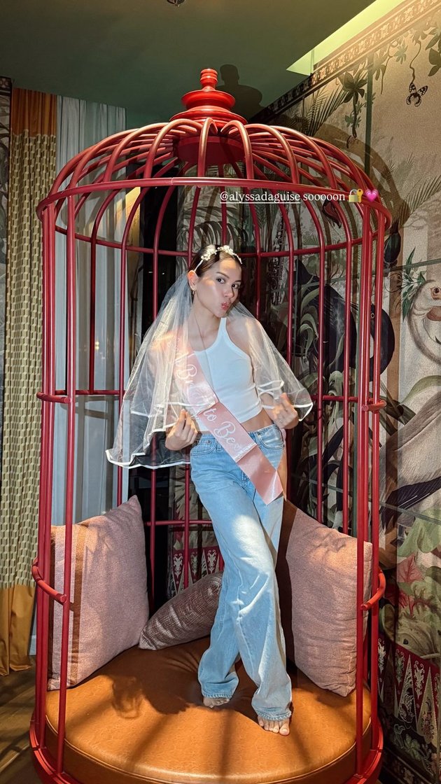 Tanpa heboh coret muka, ini 7 potret kejutan bridal shower Alyssa Daguise jelang nikah sama Al Ghazali
