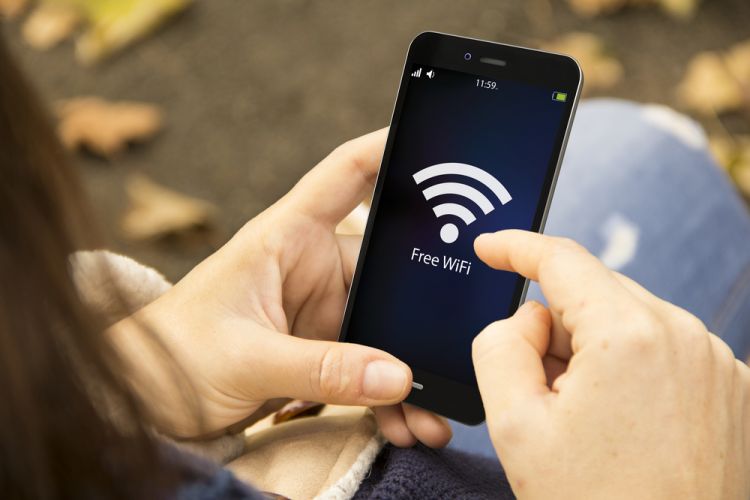 Cara terbaru mengetahui siapa yang menggunakan WiFi kita tanpa izin dan memblokirnya
