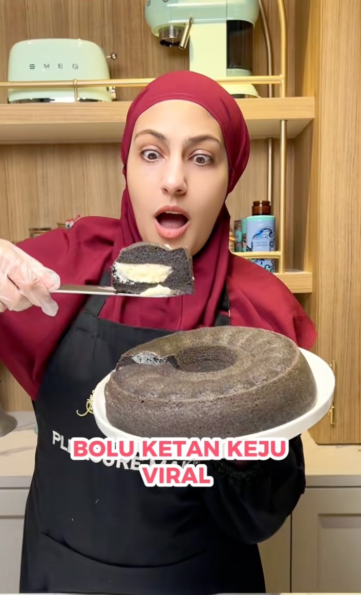 Cara bikin bolu ketan hitam keju lumer viral antiambyar, tak perlu oven, cuma kukus doang