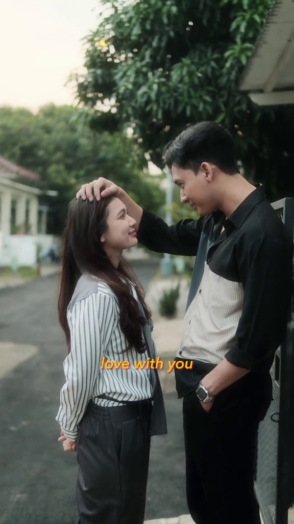 6 Tahun single usai putus dari pacar bule, ini 9 potret kemesraan Dea Annisa dan Achmad Zacky