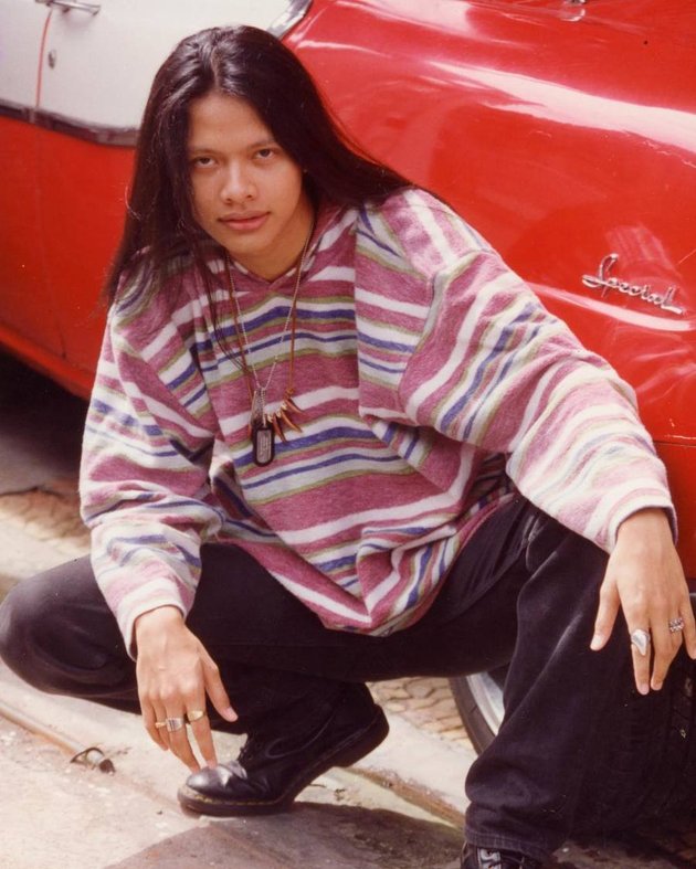 Dikenal sebagai musisi ternyata dulunya cover boy, ini 9 potret lawas Armand Maulana jadi model remaja