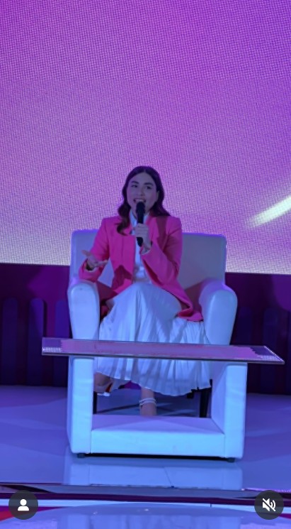 Sosok Samanta Elsener, adik Darius Sinathrya, psikolog klinis dan perjalanan spiritual jadi mualaf