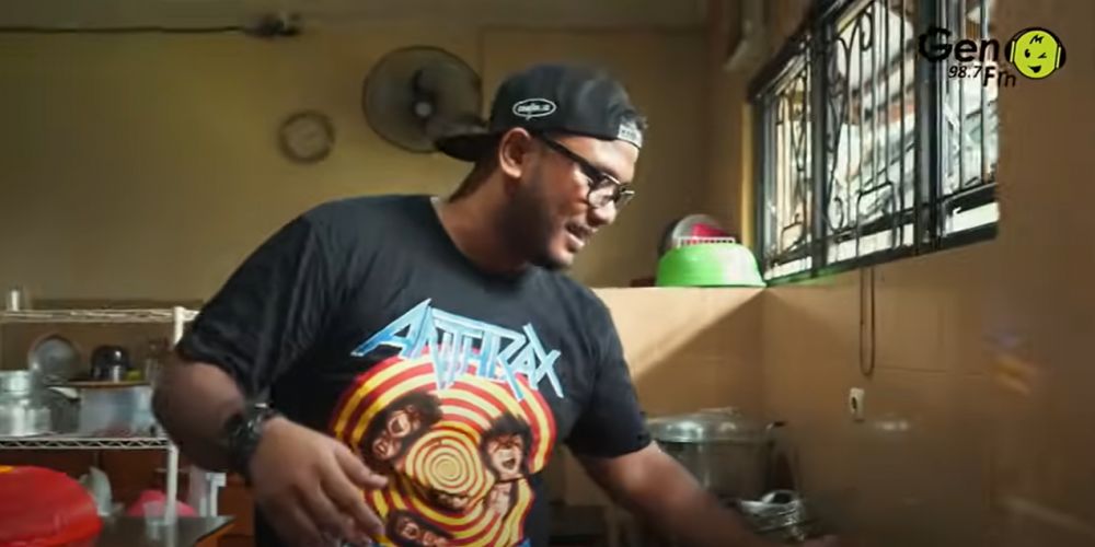 Punya hunian seluas 2 hektar, ini 7 cara Iwan Fals menata dapur berdinding tegel sederhana