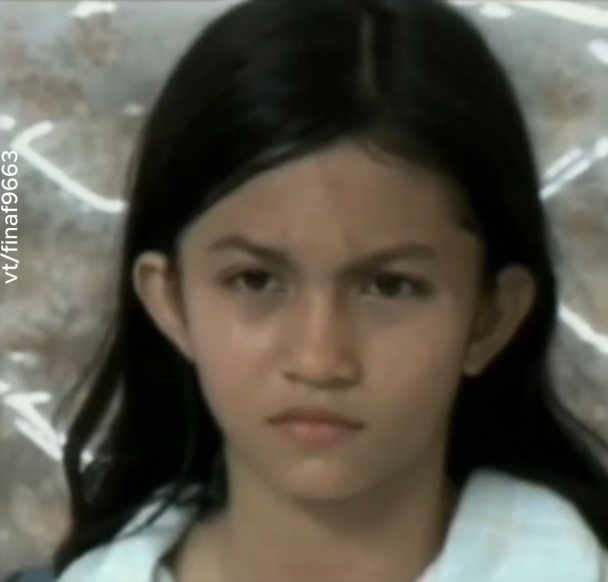 Model iklan wafer cokelat ini kini jadi aktris top, 9 potret terbarunya manglingi