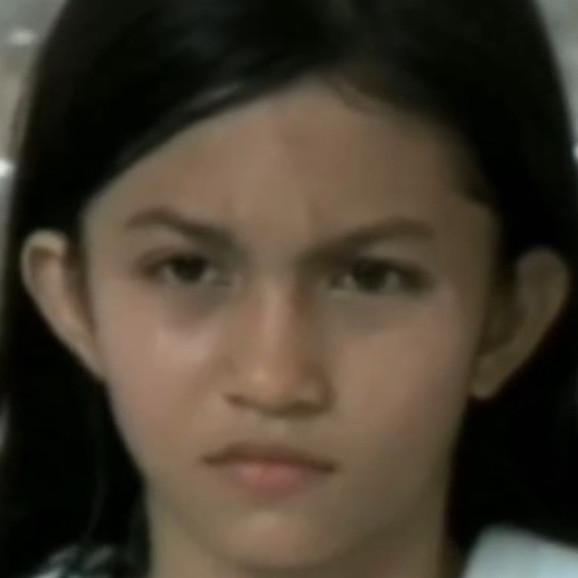 Model iklan wafer cokelat ini kini jadi aktris top, 9 potret terbarunya manglingi