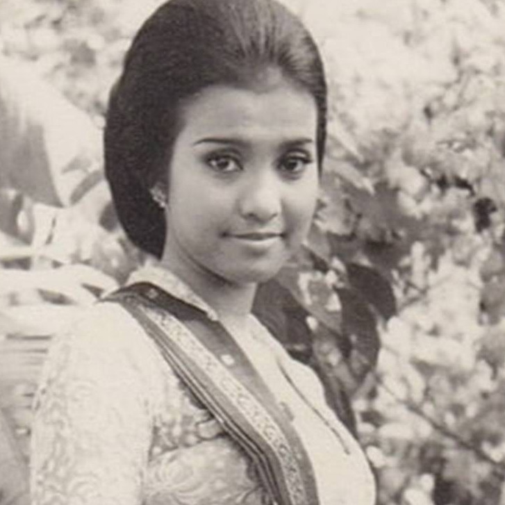 11 Potret masa muda Ida Royani 'pasangan' Benyamin, cantiknya sebelas dua belas dengan Nia Ramadhani