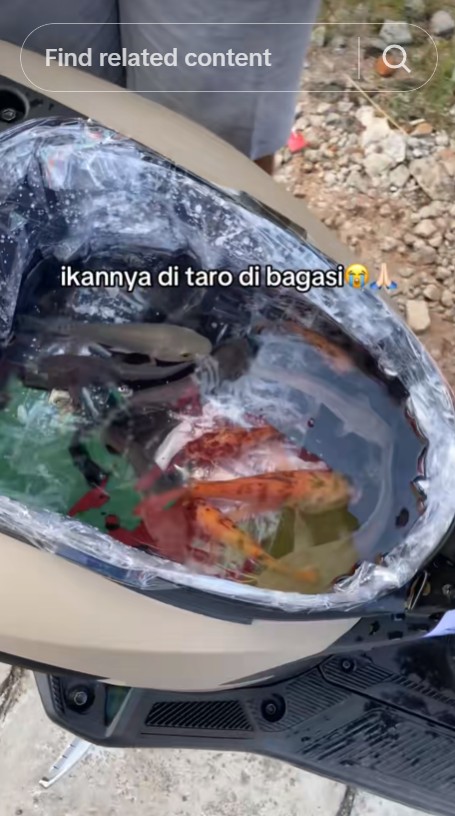 Viral pria ini buka jasa mancing keliling pakai motor, penampakan kolamnya unik diluar ekspetasi