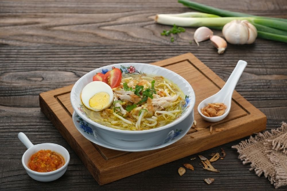 5 Resep soto rumahan dengan bumbu rempah lengkap, masaknya gampang