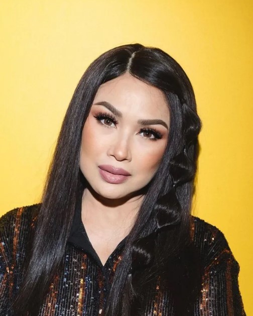 Eks peserta Miss World 1983 kini dijuluki diva Indonesia bak ABG di usia 59, 11 potret transformasinya