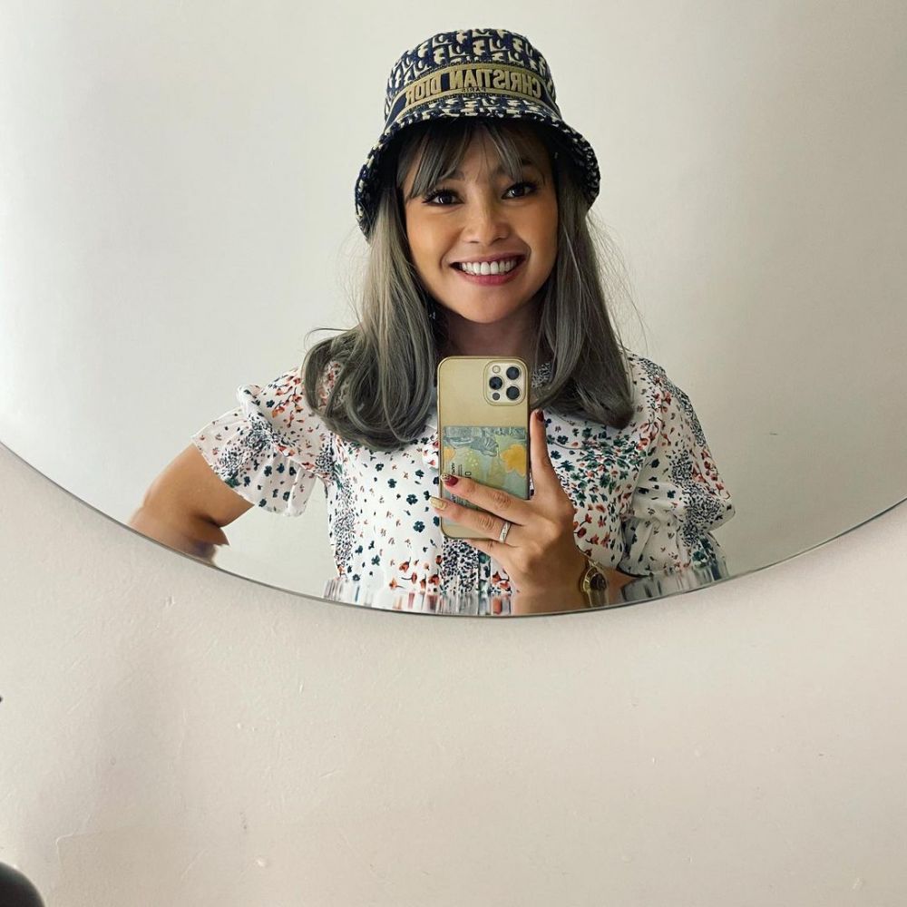 Anak cewek berambut pendek gedenya jadi komedian top, dulu tomboi 11 potret terbarunya bikin takjub